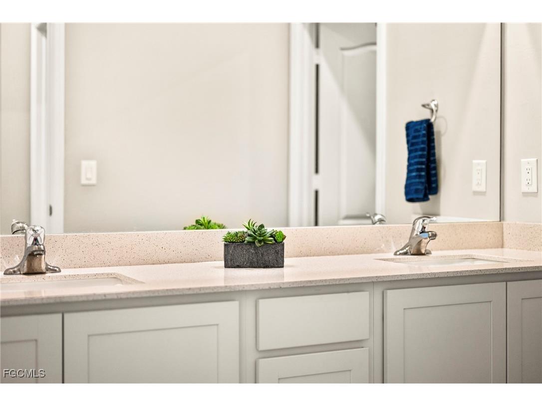 1310 SW 11th Street Cape Coral FL 33991 2026001370 image14