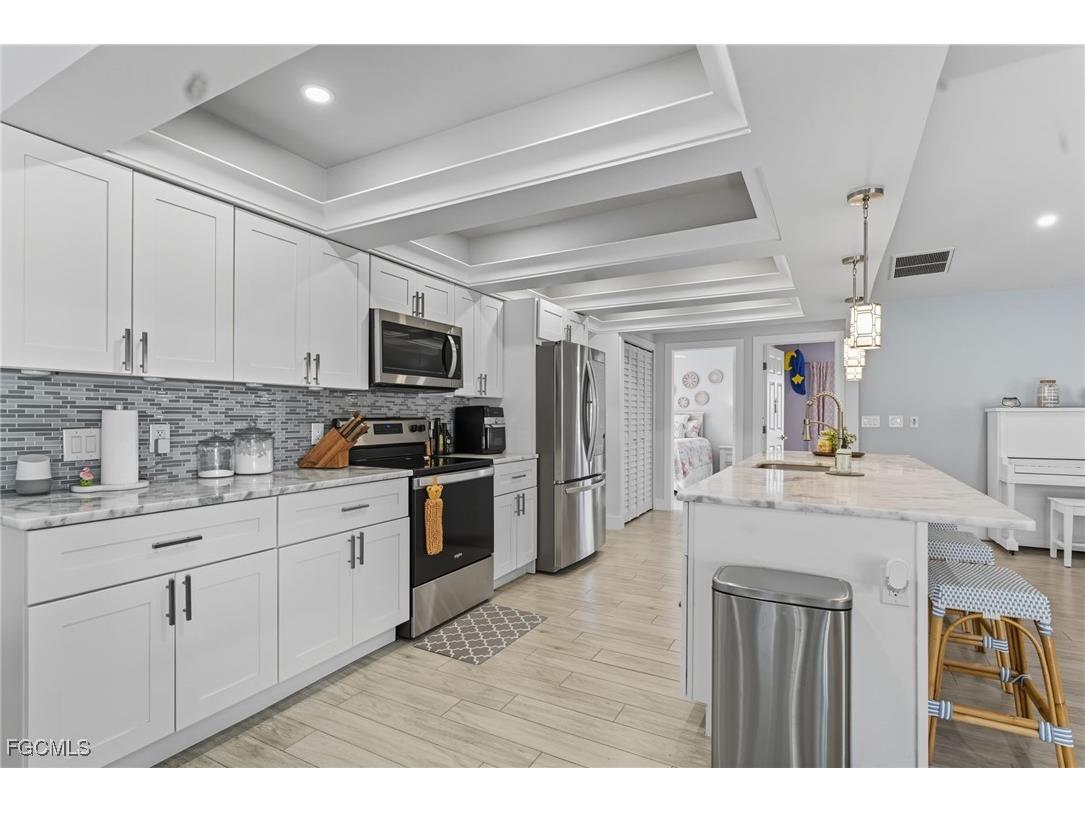 1310 SW 19th Lane Cape Coral FL 33991 2025014387 image13