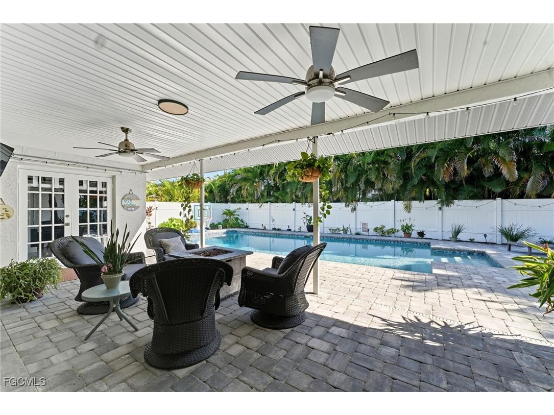 1310 SW 19th Lane Cape Coral FL 33991 2025014387 image15