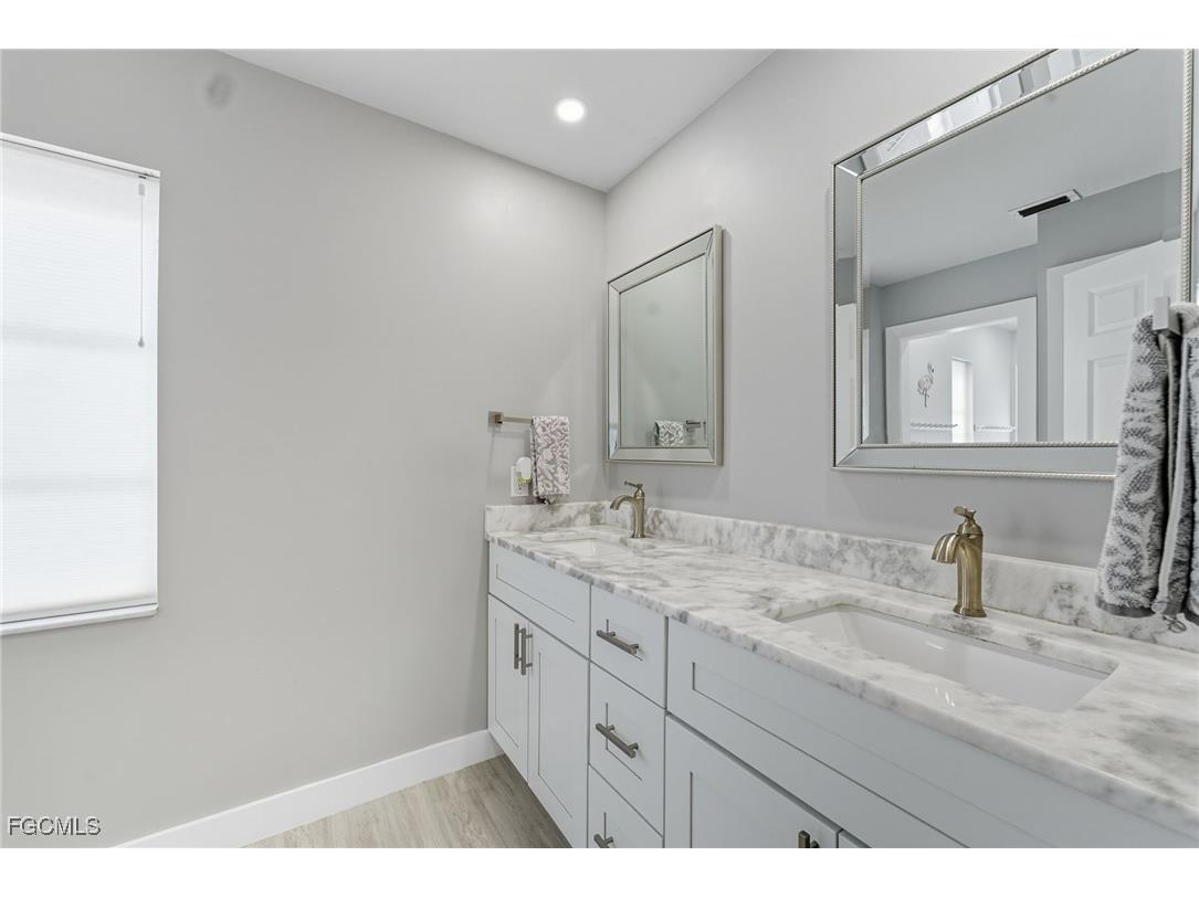 1310 SW 19th Lane Cape Coral FL 33991 2025014387 image22