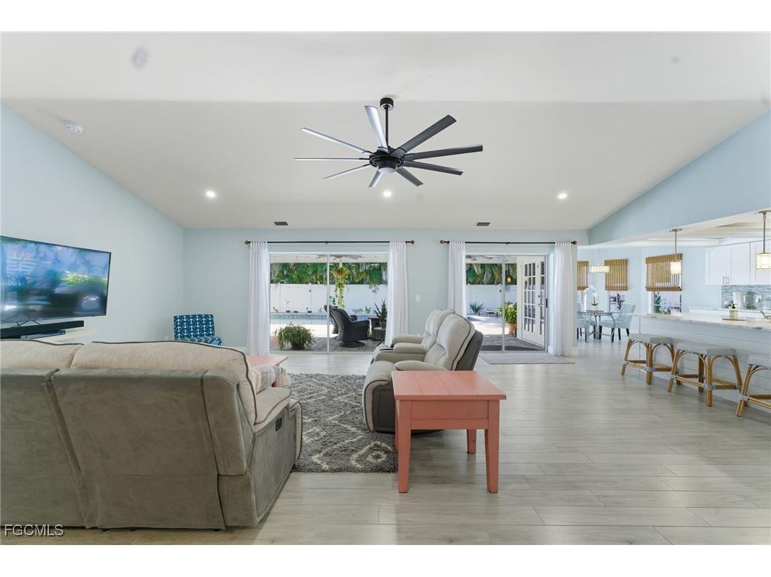 1310 SW 19th Lane Cape Coral FL 33991 2025014387 image6