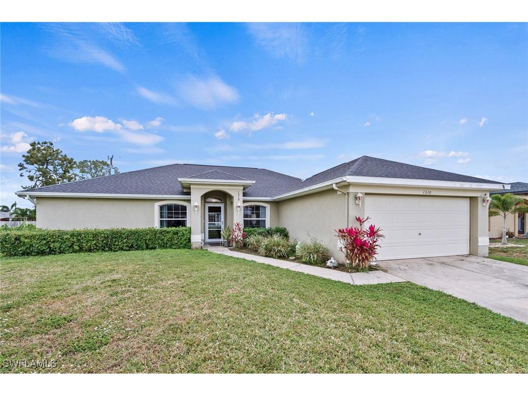 1310 SW 6th Terrace Cape Coral FL 33991 225019342 image1