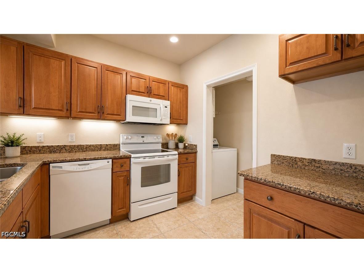 13100 Bella Casa Circle #235 Fort Myers FL 33966 2026025506 image8