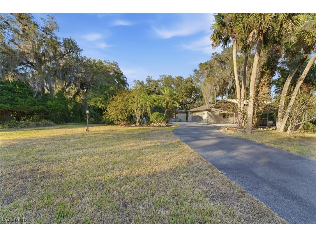 13101 Idylwild Road Fort Myers FL 33905 2026009393 image29