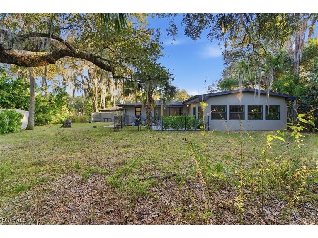 13101 Idylwild Road Fort Myers FL 33905 2026009393 image31