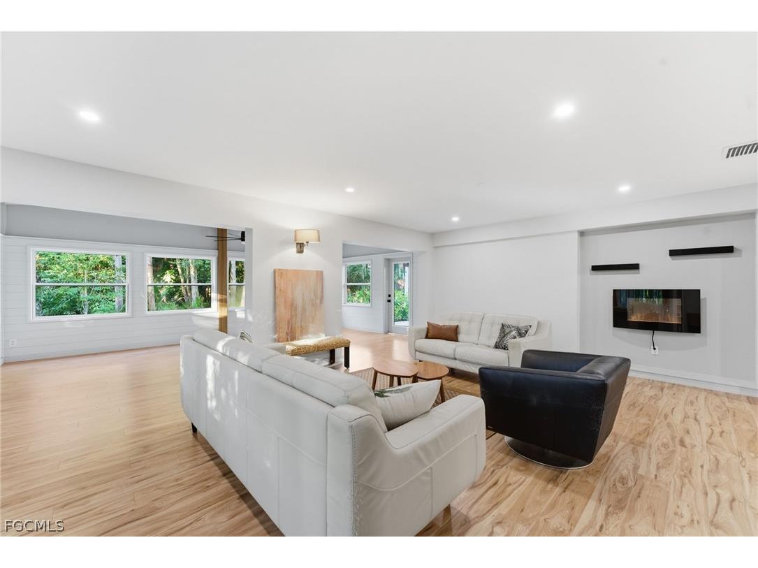 13101 Idylwild Road Fort Myers FL 33905 2026009393 image9