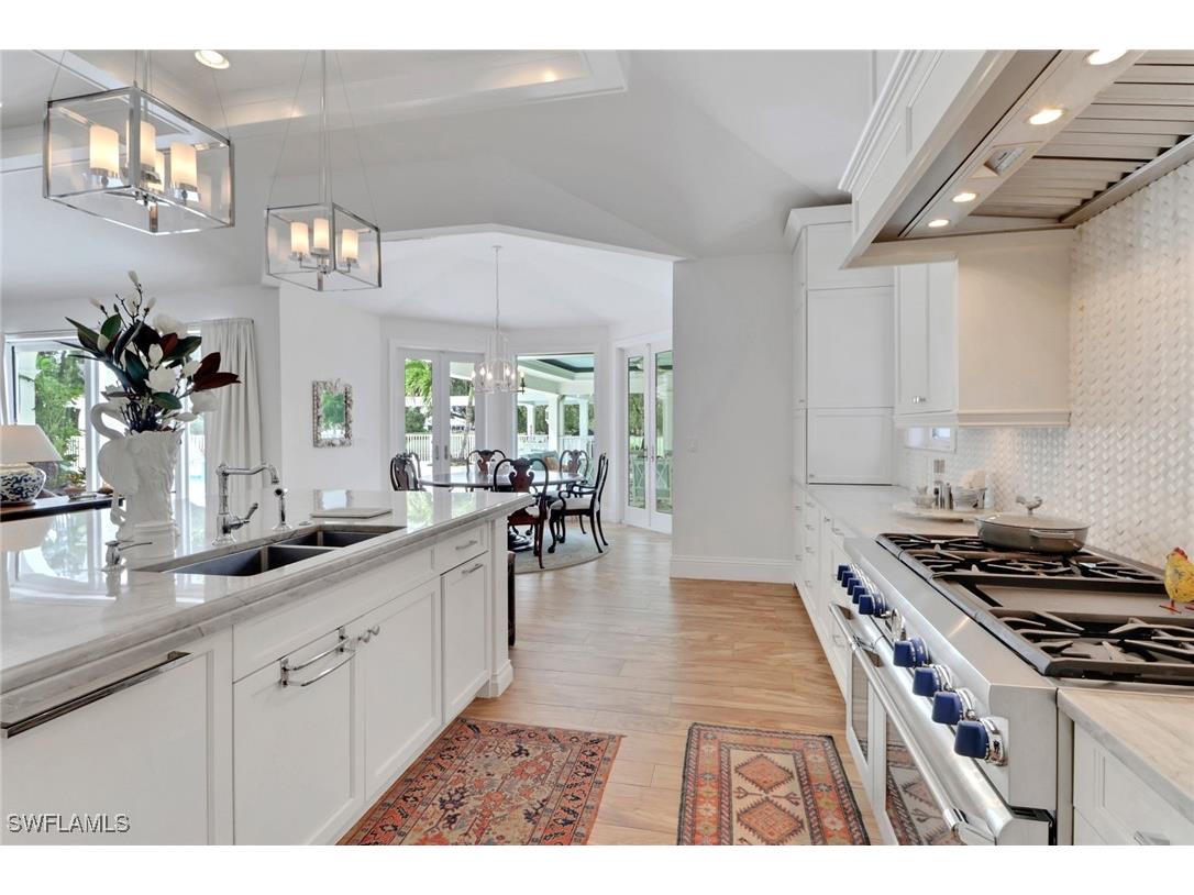 13101 Pond Apple Drive E Naples FL 34119 225071013 image8