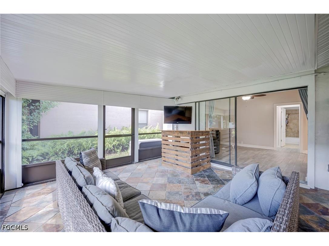 13103 Regent Circle Fort Myers FL 33966 2026025994 image24