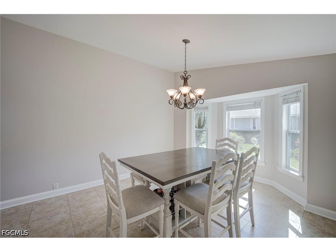 13103 Regent Circle Fort Myers FL 33966 2026025994 image8