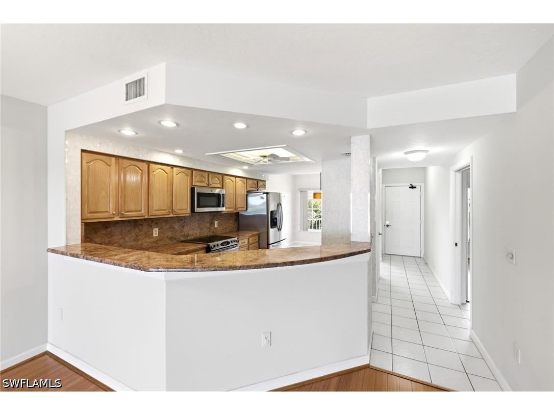 13105 Vanderbilt Drive #407 Naples FL 34110 226013865 image7