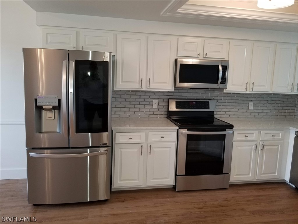 13105 Vanderbilt Drive #502 Naples FL 34110 223006875 image1