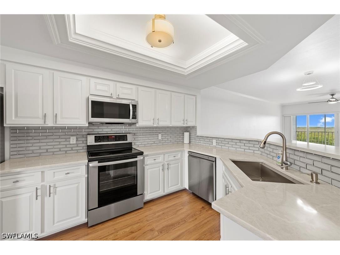 13105 Vanderbilt Drive #502 Naples FL 34110 226014570 image9