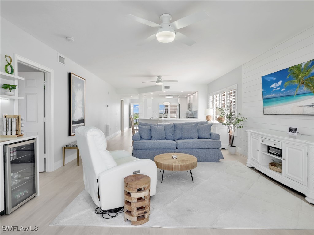 13105 Vanderbilt Drive #606 Naples FL 34110 225072632 image10