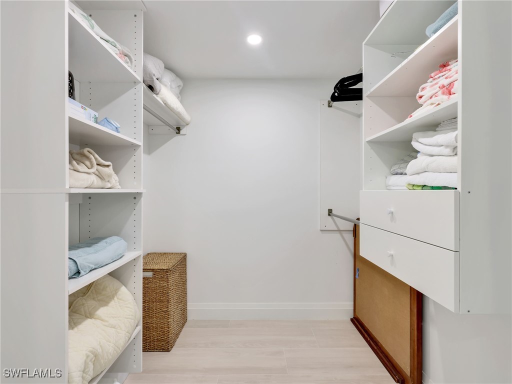 13105 Vanderbilt Drive #606 Naples FL 34110 225072632 image21