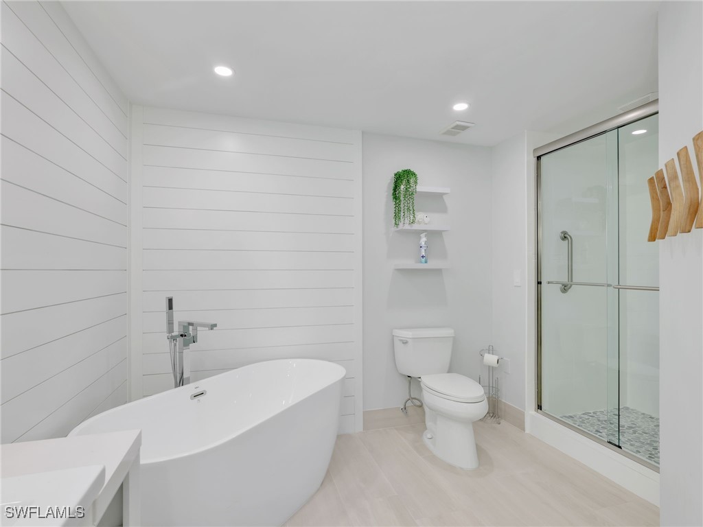 13105 Vanderbilt Drive #606 Naples FL 34110 225072632 image22