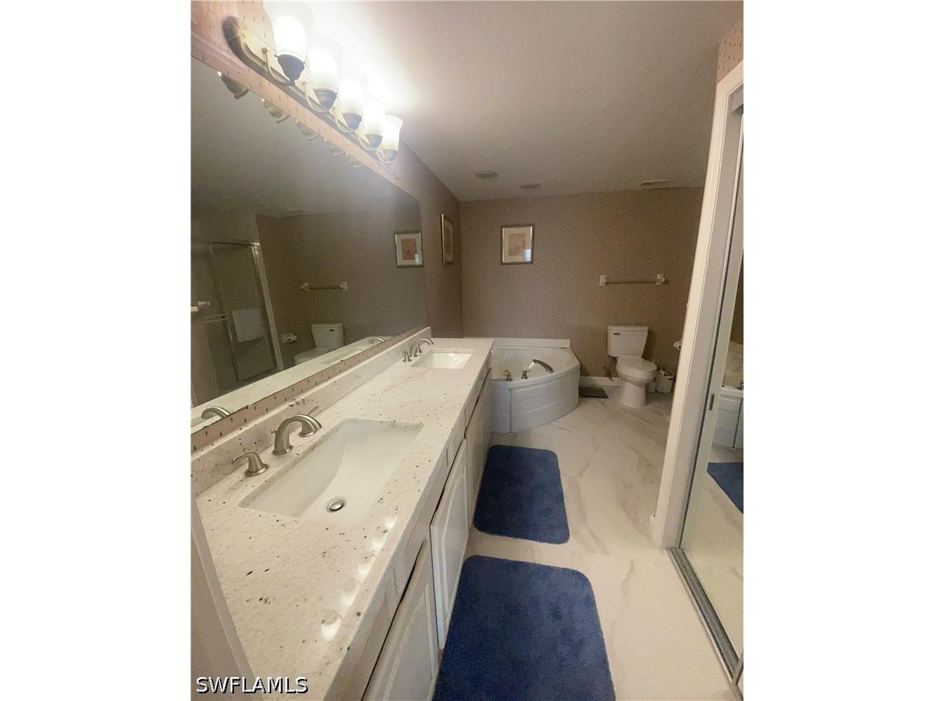 13105 Vanderbilt Drive #808 Naples FL 34110 226021203 image17