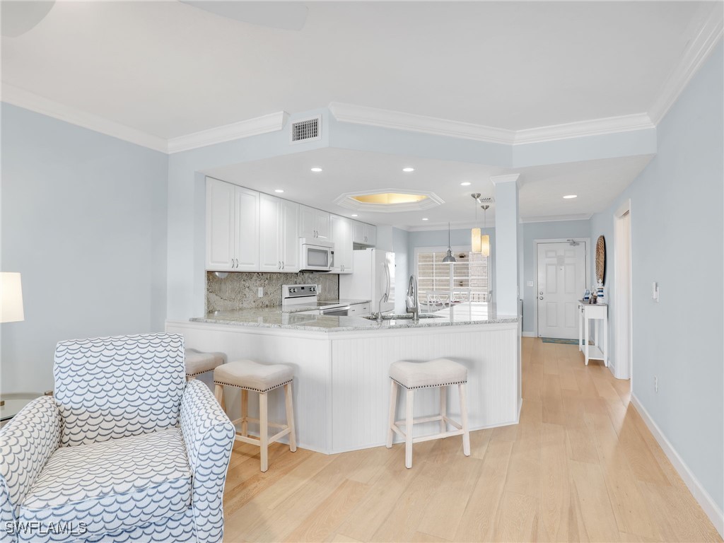 13105 Vanderbilt Drive #909 Naples FL 34110 225078468 image20