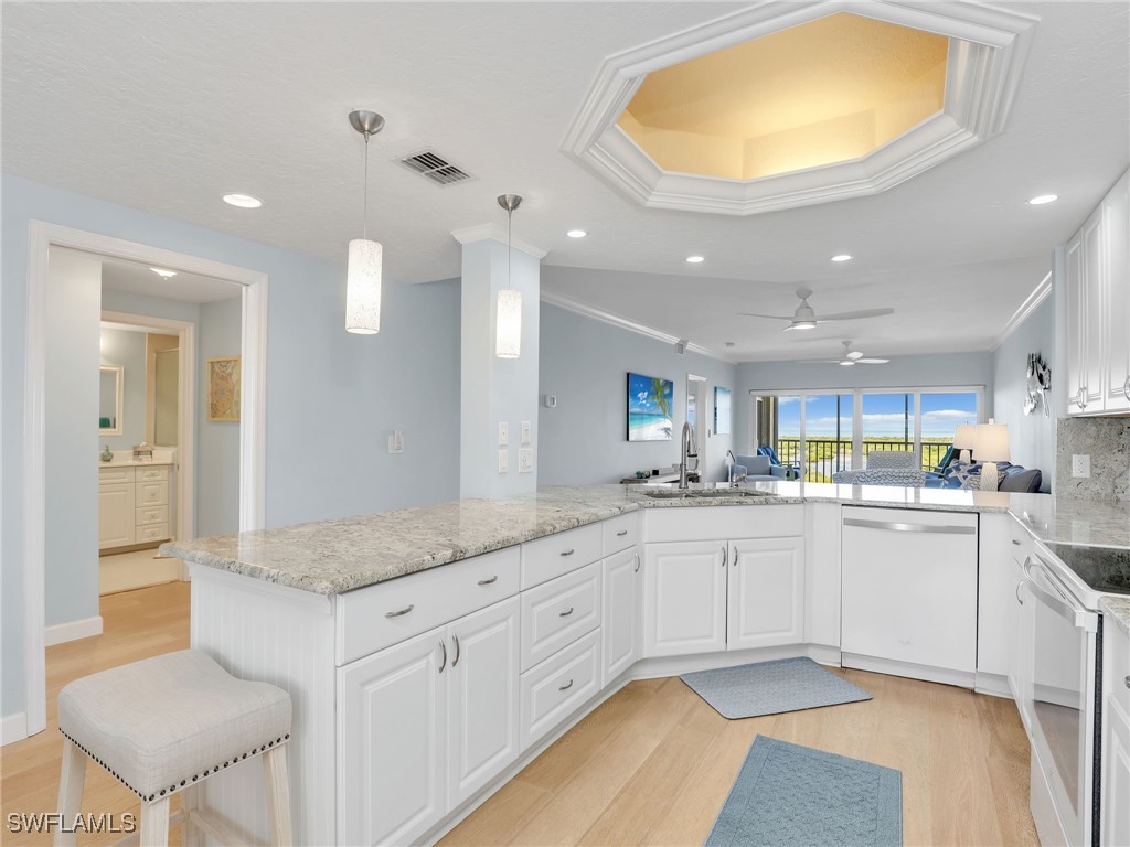 13105 Vanderbilt Drive #909 Naples FL 34110 225078468 image26