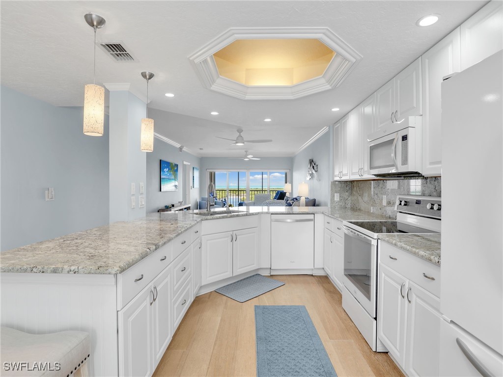 13105 Vanderbilt Drive #909 Naples FL 34110 225078468 image35