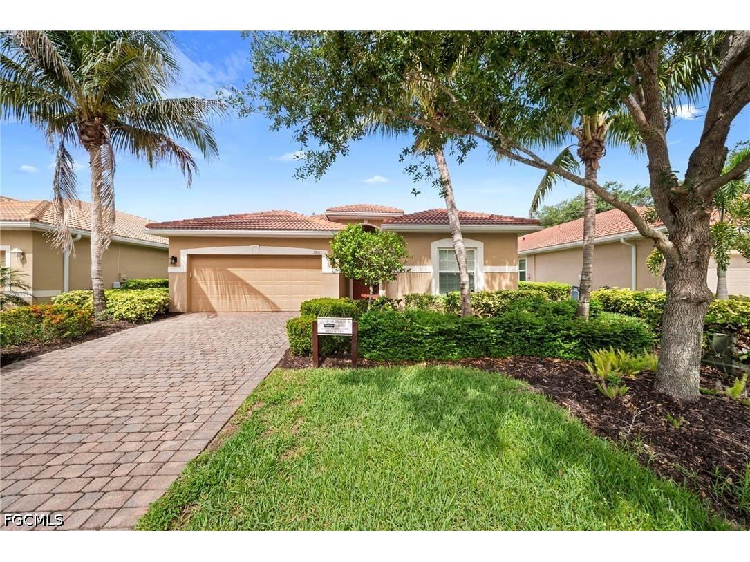 13105 Silver Thorn Loop North Fort Myers FL 33903 2026024712 image1