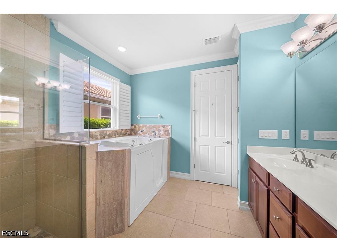 13105 Silver Thorn Loop North Fort Myers FL 33903 2026024712 image22
