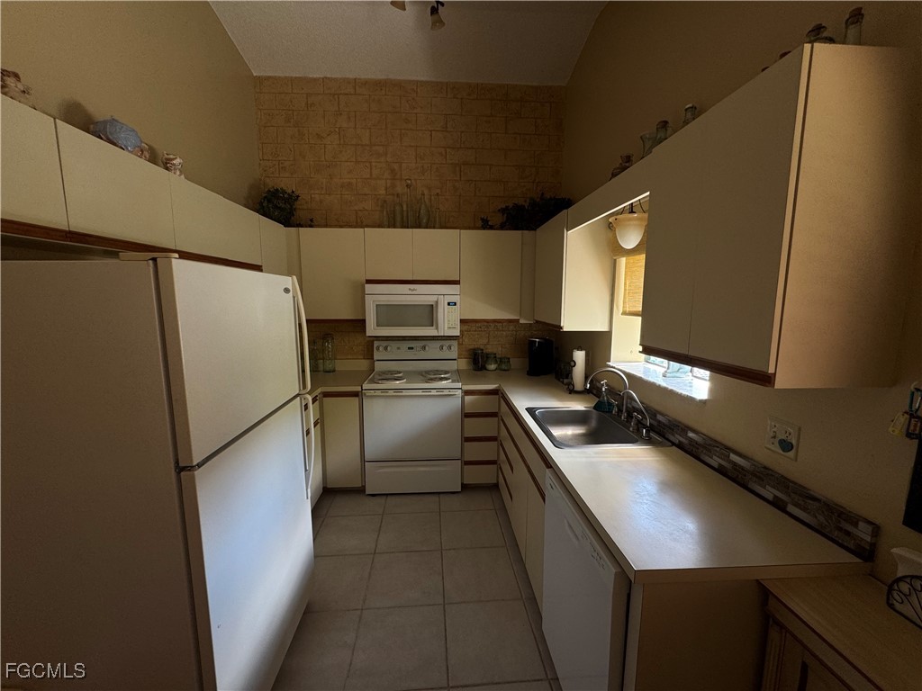 13108 Tall Pine Circle Fort Myers FL 33907 2025013957 image26