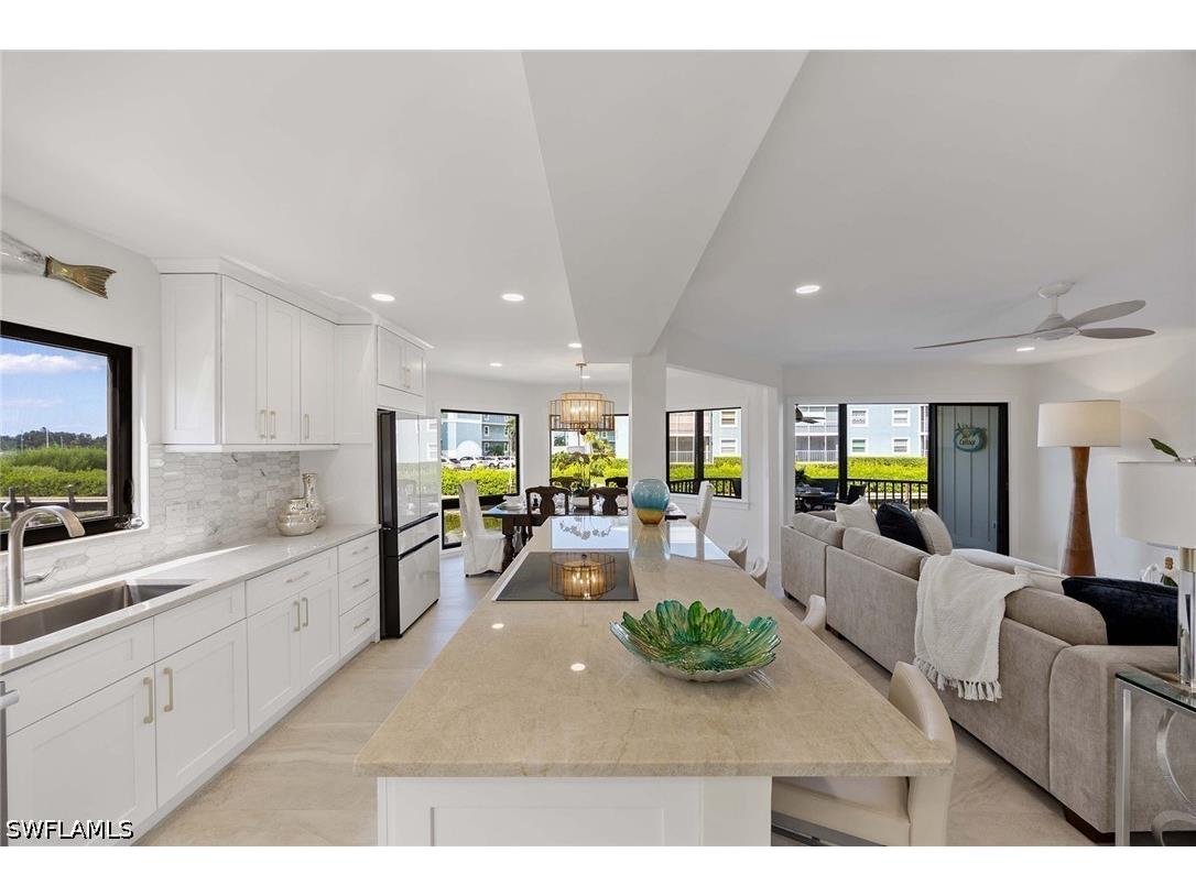 1311 Chesapeake Avenue #4A Naples FL 34102 226016071 image8