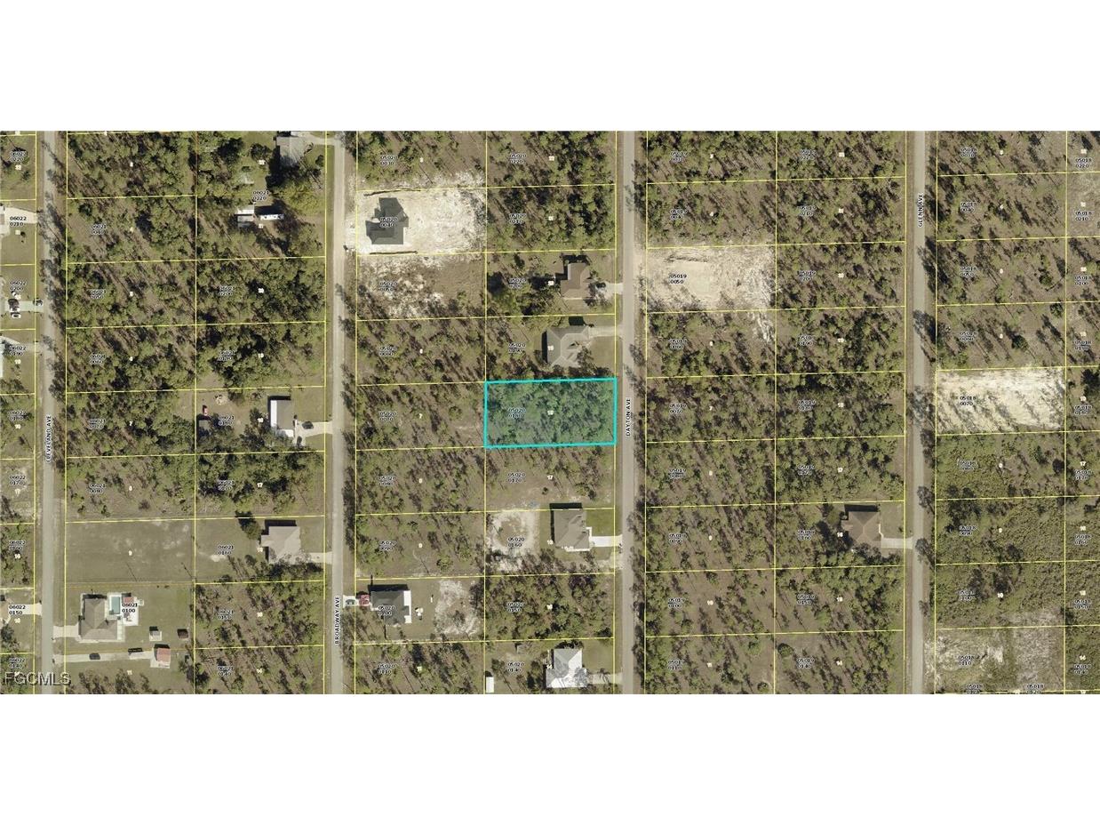 1311 Dayton Avenue Lehigh Acres FL 33972 2025025191 image2