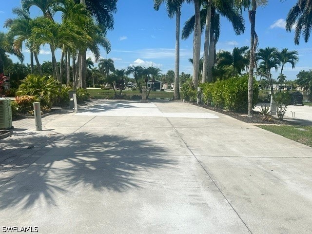 1311 Diamond Lake Circle Naples FL 34114 226023151 image2