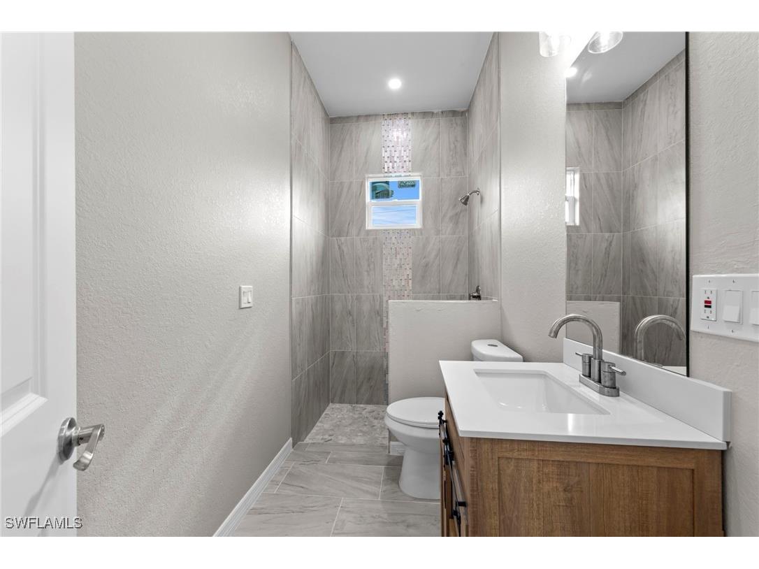 1311 NW Juanita Place Cape Coral FL 33993 225071813 image23