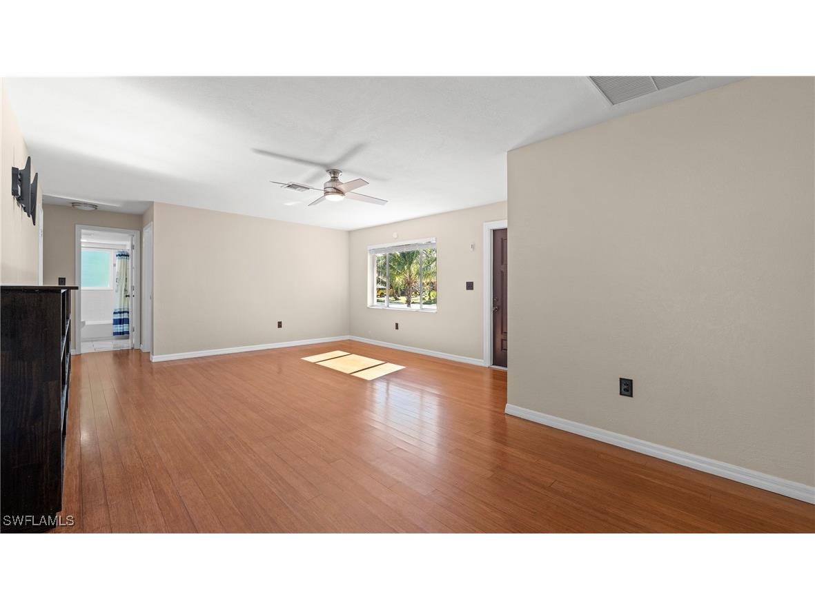 1311 SE 33rd Terrace Cape Coral FL 33904 225083036 image10