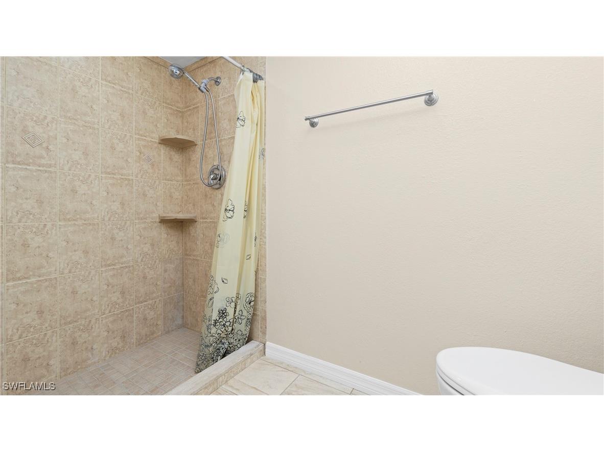 1311 SE 33rd Terrace Cape Coral FL 33904 225083036 image22