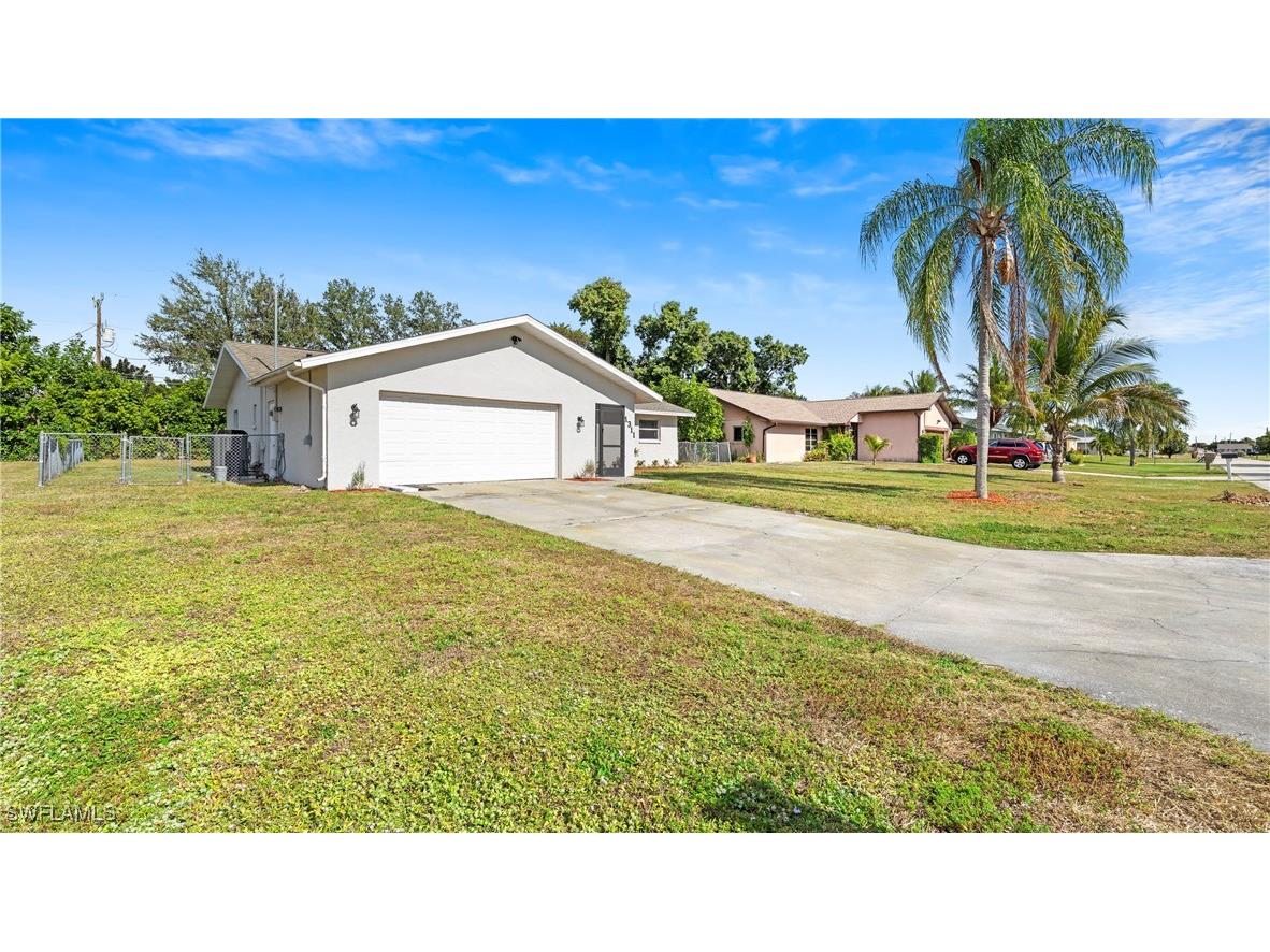 1311 SE 33rd Terrace Cape Coral FL 33904 225083036 image3