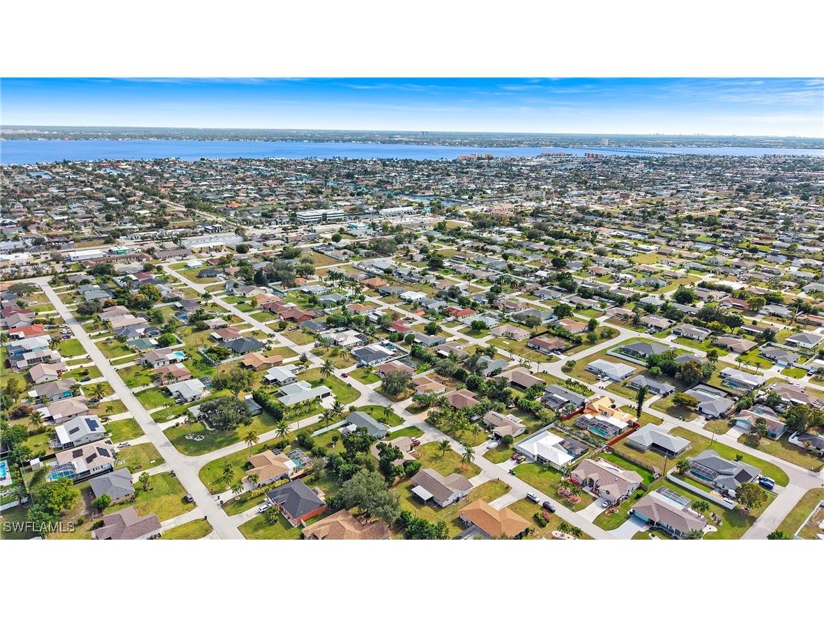 1311 SE 33rd Terrace Cape Coral FL 33904 225083036 image38