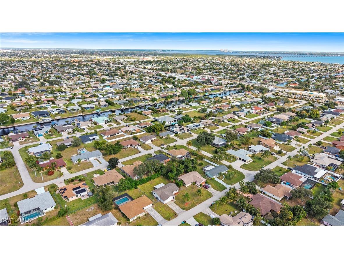 1311 SE 33rd Terrace Cape Coral FL 33904 225083036 image39