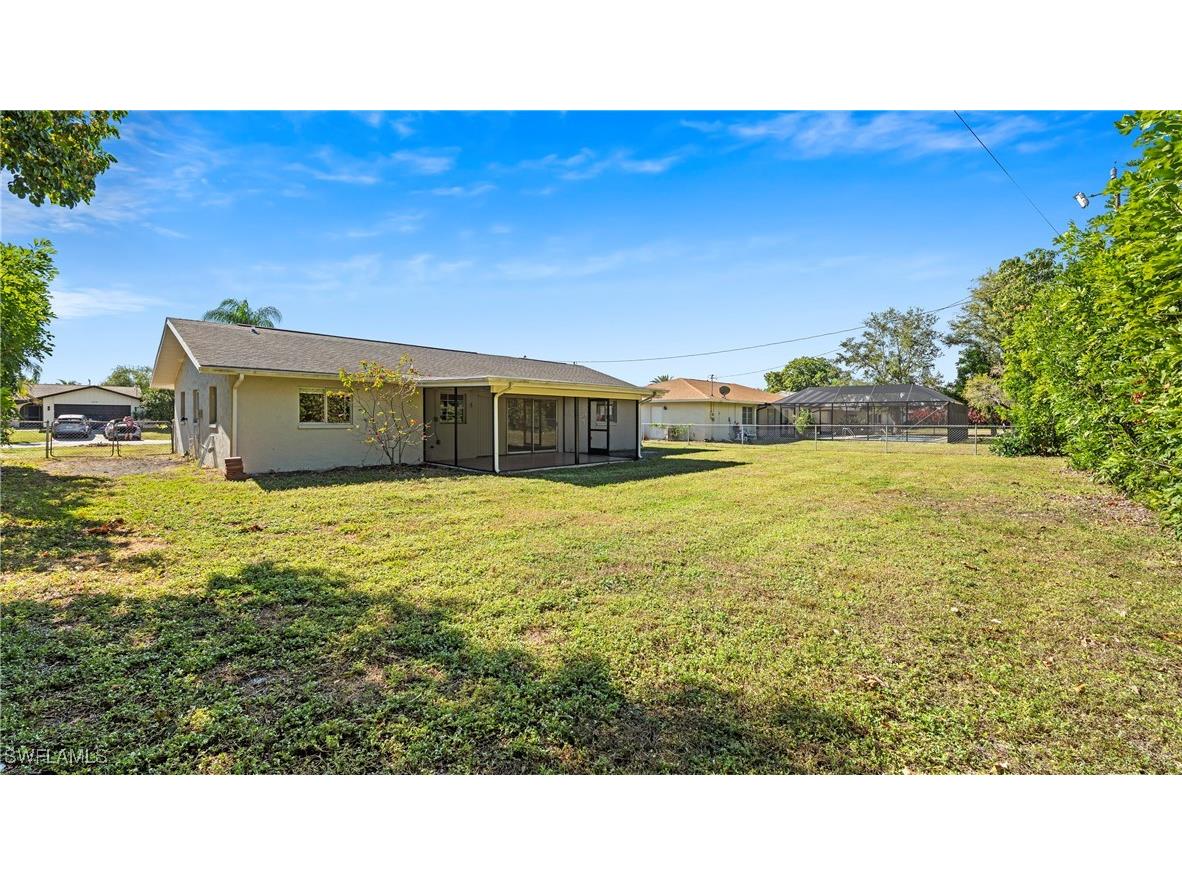 1311 SE 33rd Terrace Cape Coral FL 33904 225083036 image4