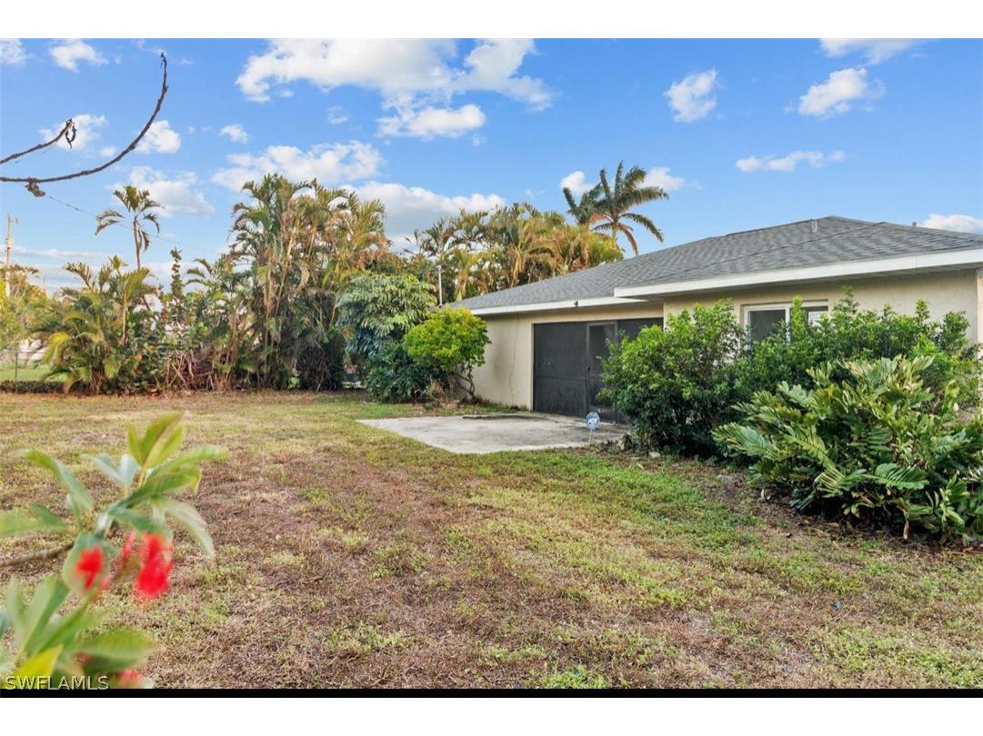 1311 SE 39th Terrace Cape Coral FL 33904 226006797 image8