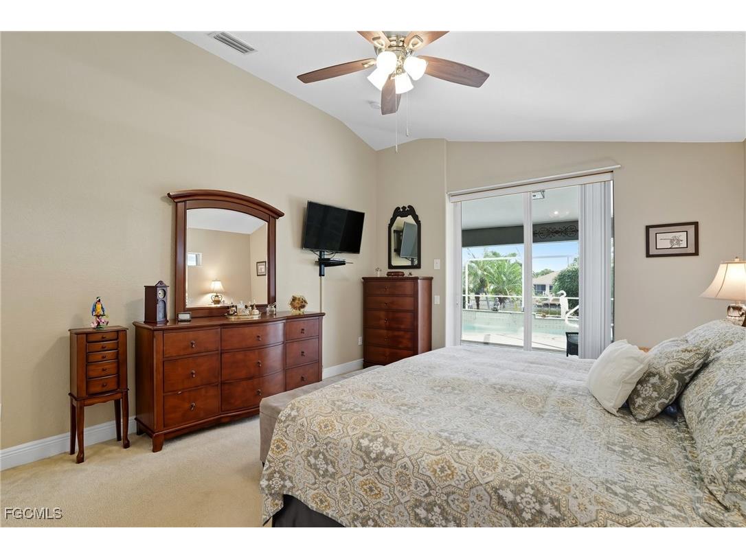 1311 SE 5th Court Cape Coral FL 33990 2025012179 image16