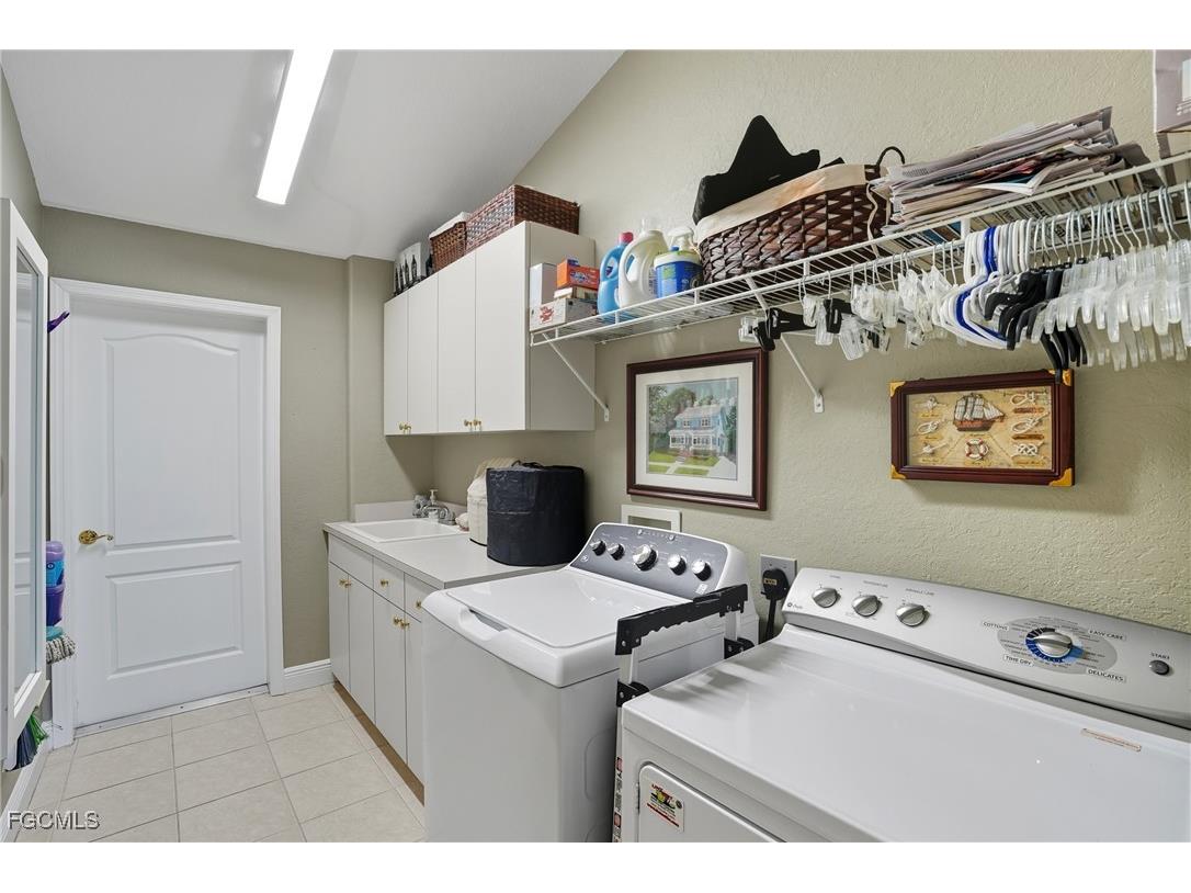 1311 SE 5th Court Cape Coral FL 33990 2025012179 image26