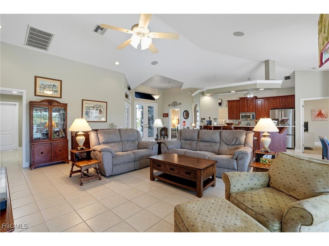 1311 SE 5th Court Cape Coral FL 33990 2025012179 image7