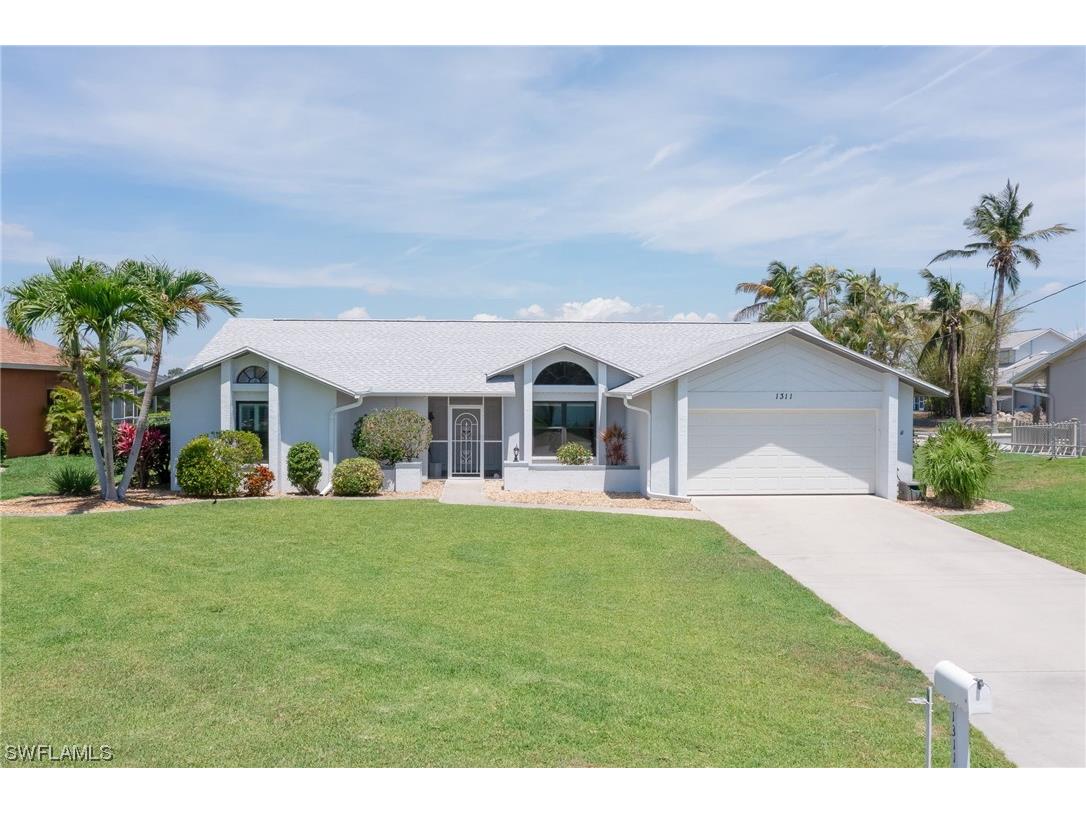 1311 SW 27th Terrace Cape Coral FL 33914 223027691 image1