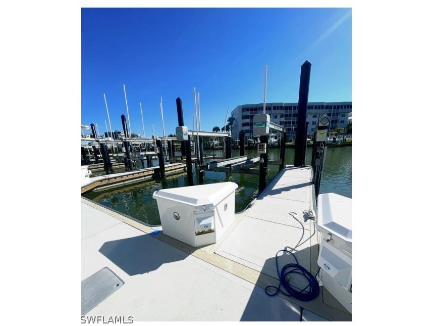 13115 Vanderbilt Dr Naples FL 34110 226006245 image1