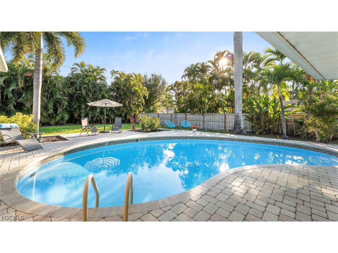 1312 Jambalana Lane Fort Myers FL 33901 2026009337 image1