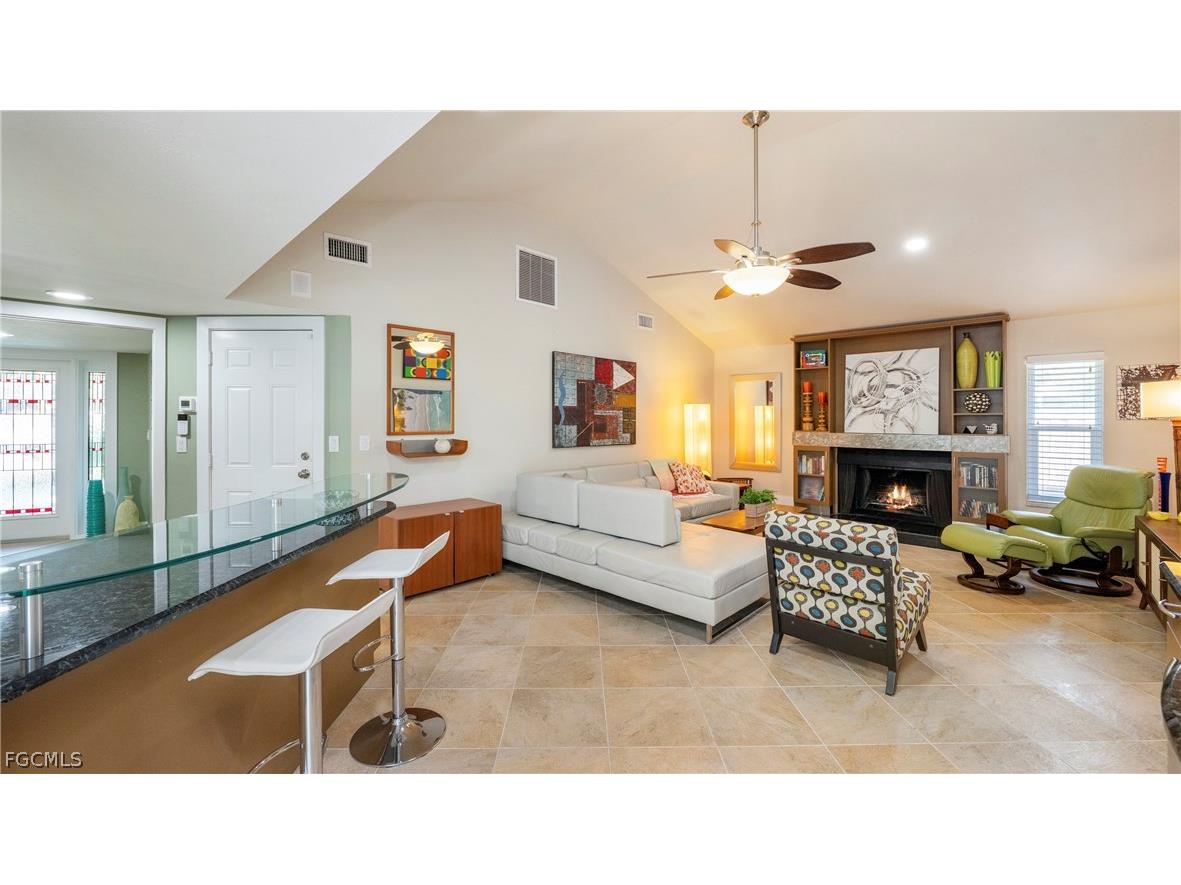 1312 Jambalana Lane Fort Myers FL 33901 2026009337 image6