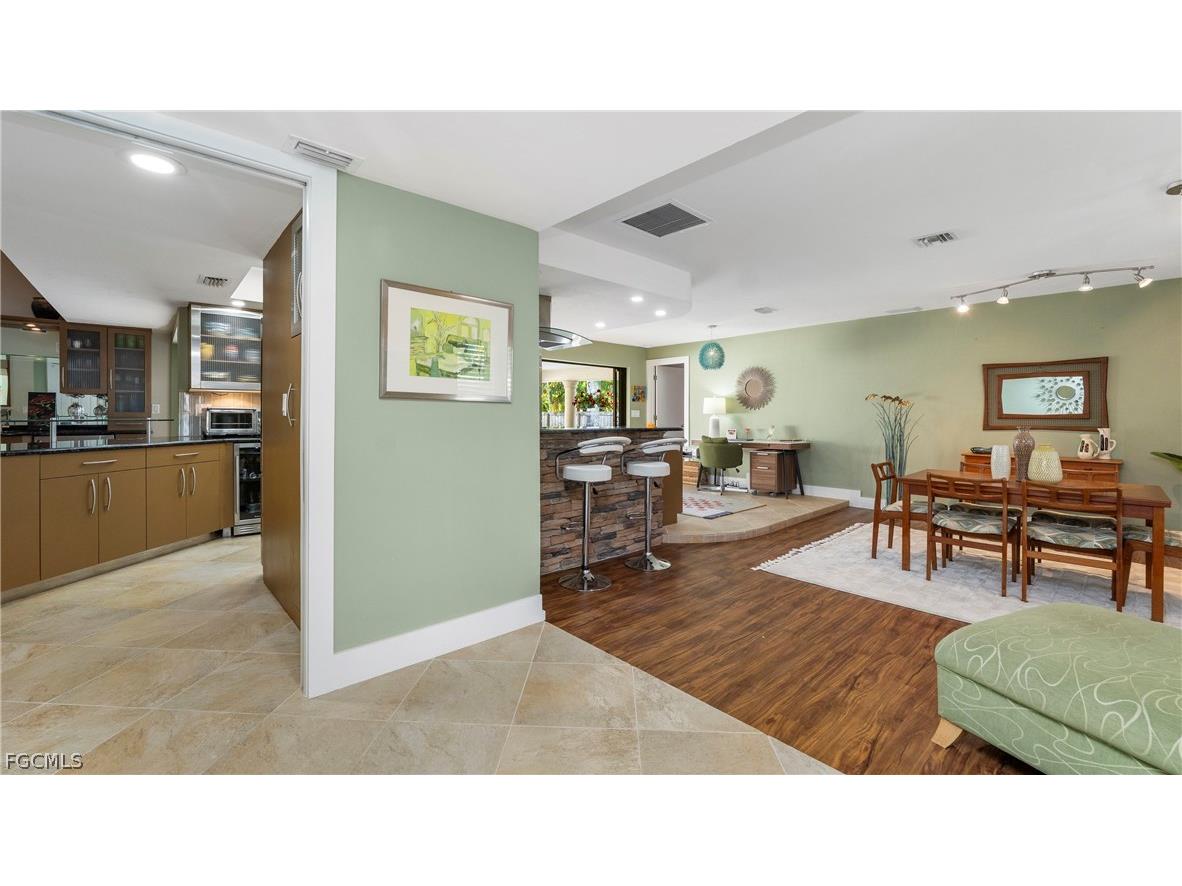 1312 Jambalana Lane Fort Myers FL 33901 2026009337 image9