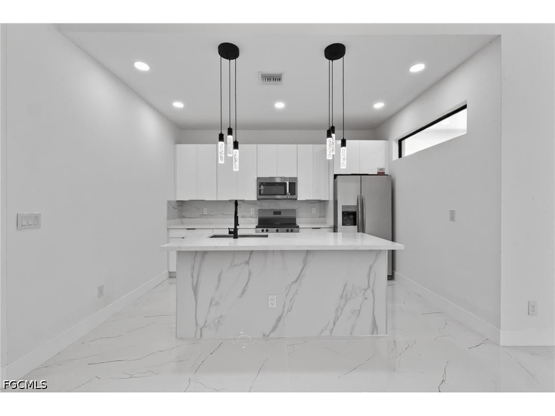 1312 NE 5th Avenue Cape Coral FL 33909 2026023747 image9