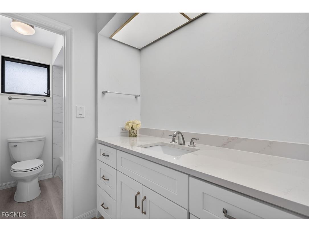 1312 Par View Drive Sanibel FL 33957 2026008408 image23