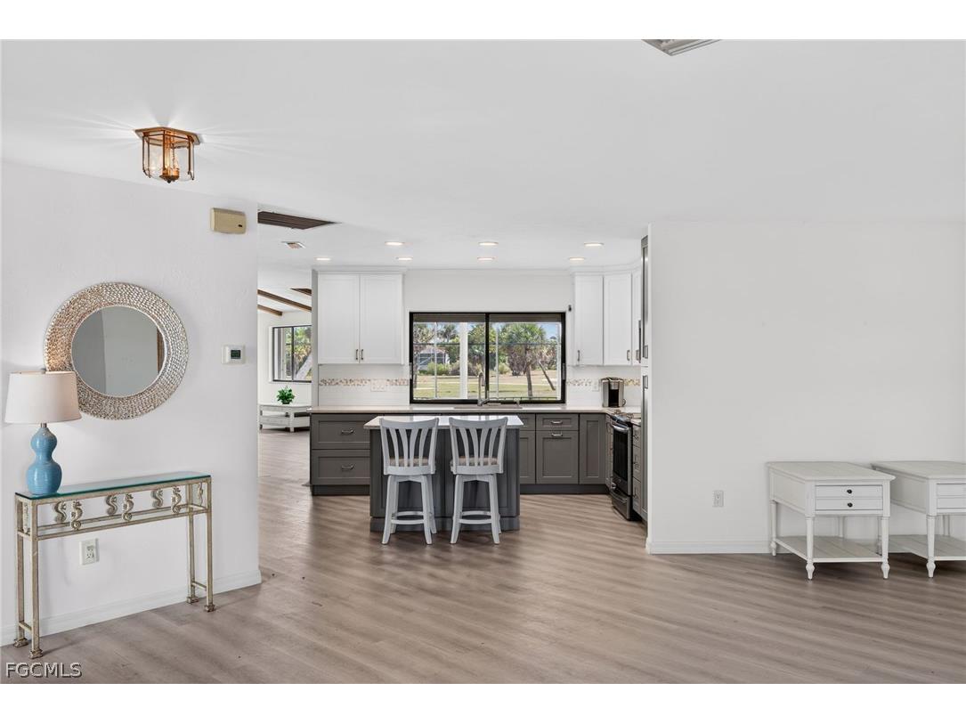 1312 Par View Drive Sanibel FL 33957 2026008408 image6