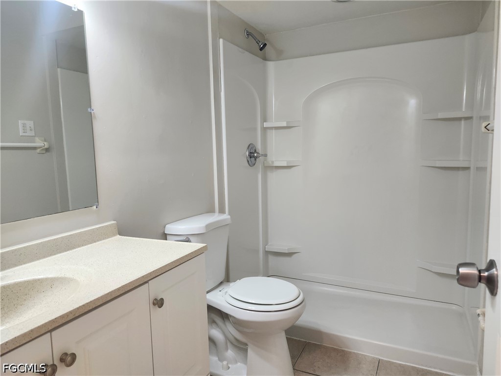 1312 SE 2nd Place Cape Coral FL 33990 2026017702 image11