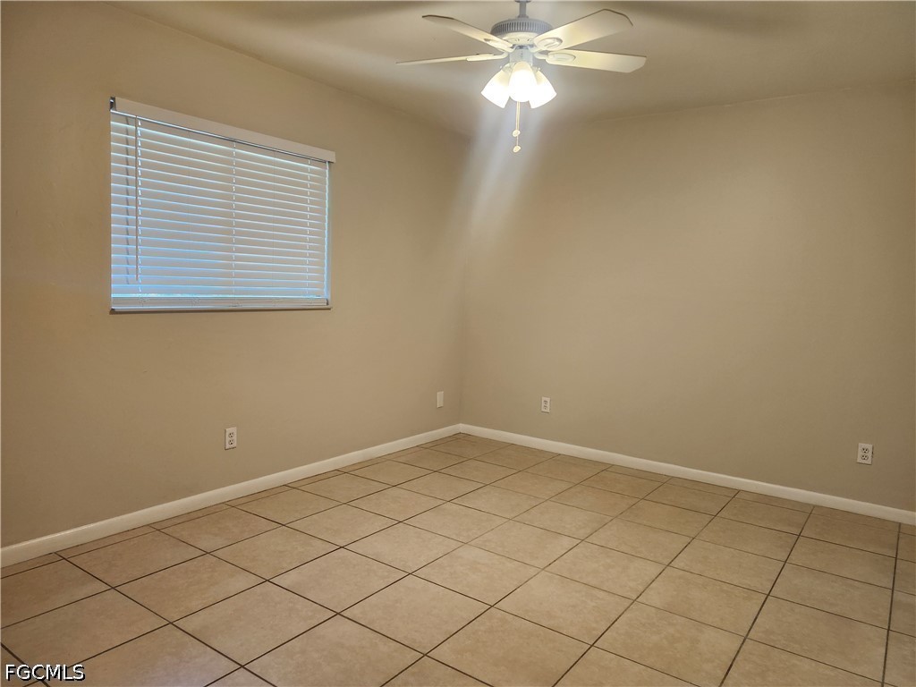 1312 SE 2nd Place Cape Coral FL 33990 2026017702 image14